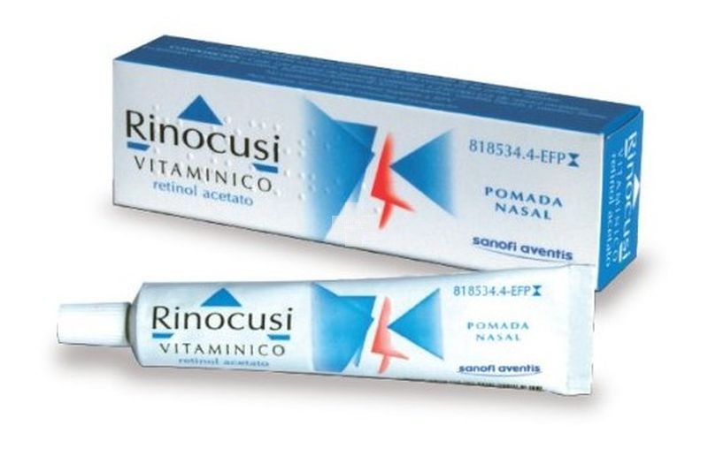 Rinocusi Vitamínico 12.500 UI/g pomada nasal, 1 tubo de 10 g